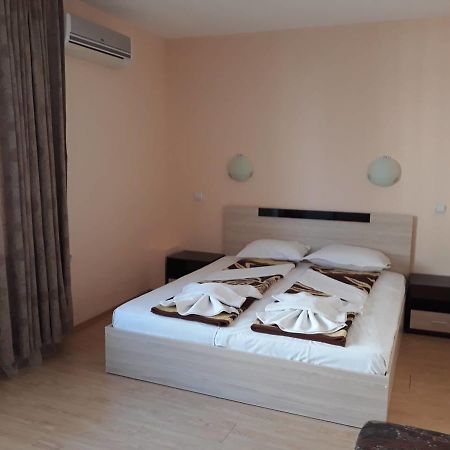 Guest House Lazur Obzor Exteriér fotografie