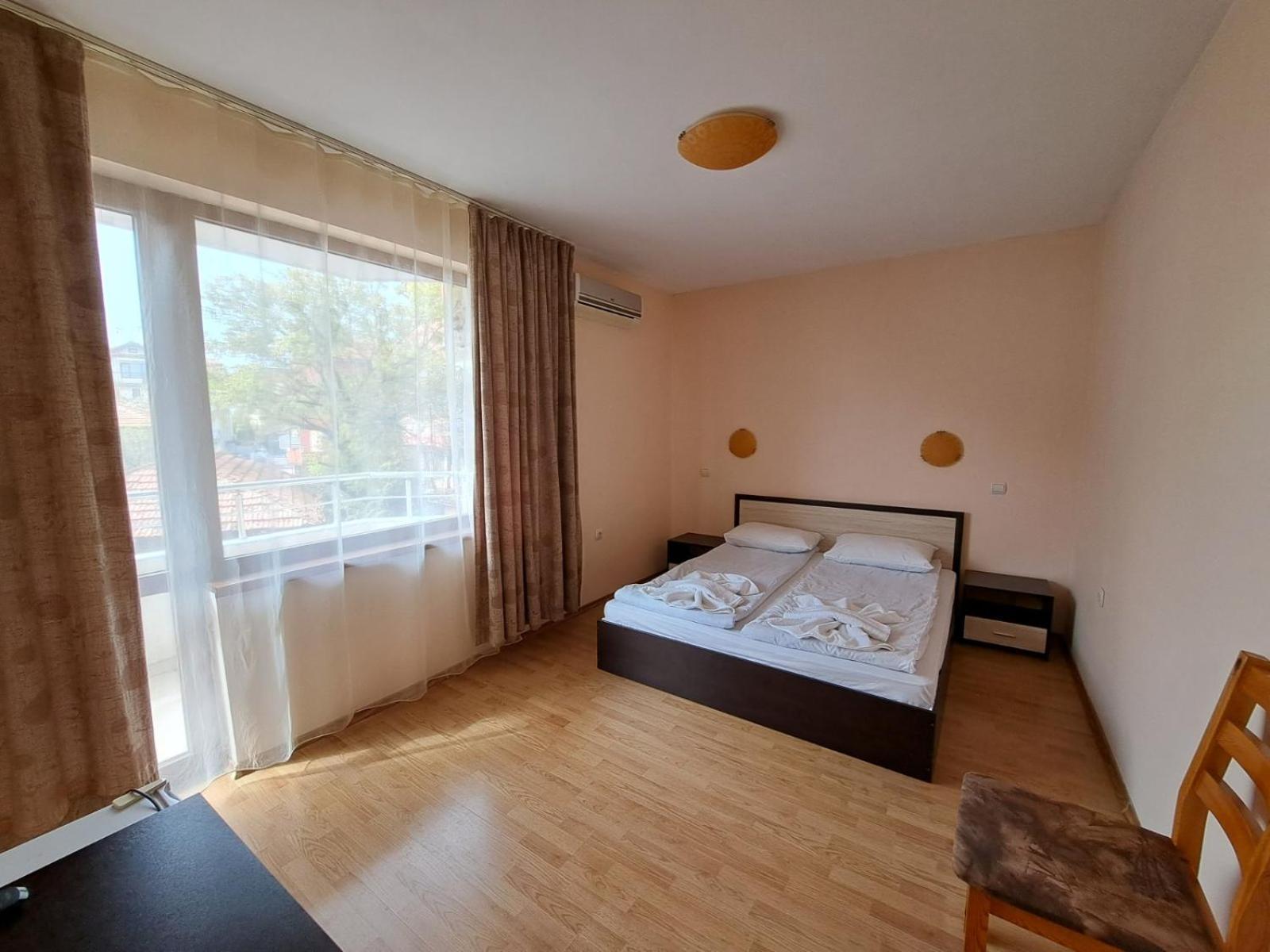 Guest House Lazur Obzor Pokoj fotografie